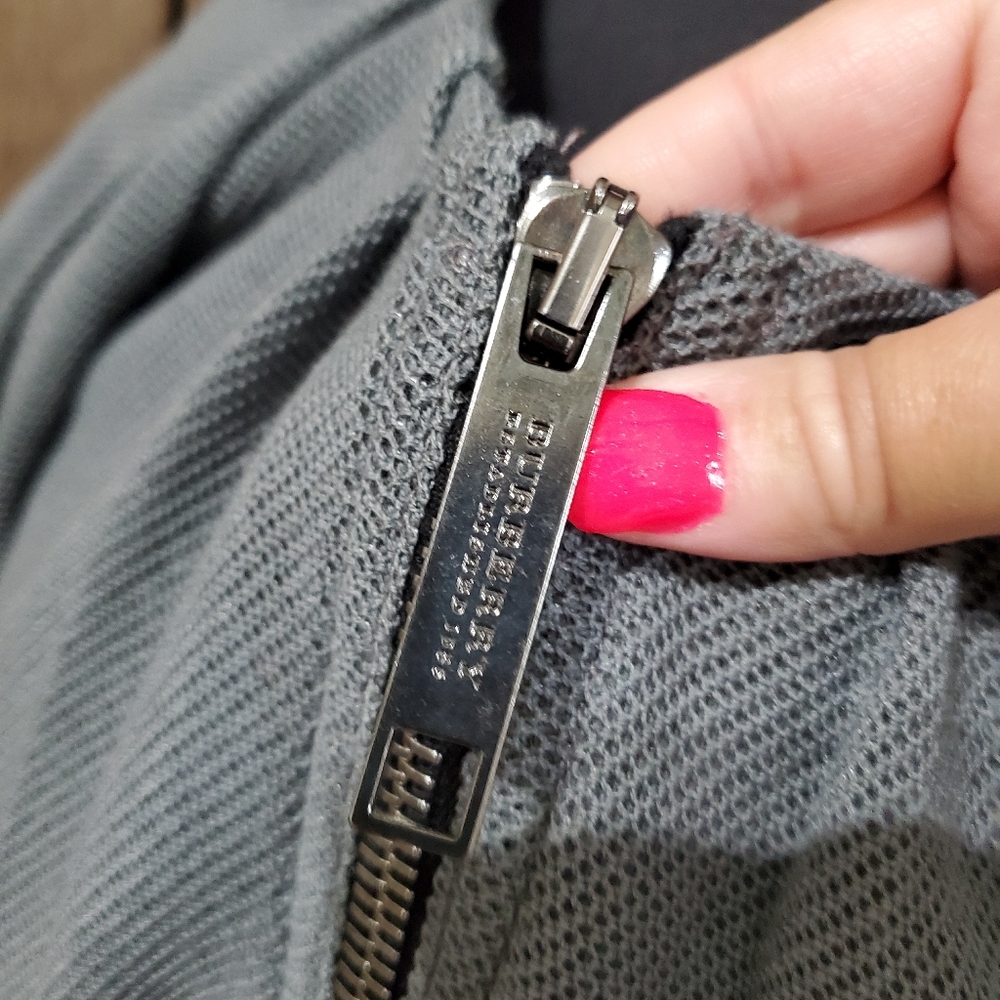 Burberry Zip Puff Sleeve Top - Picture 2 of 7